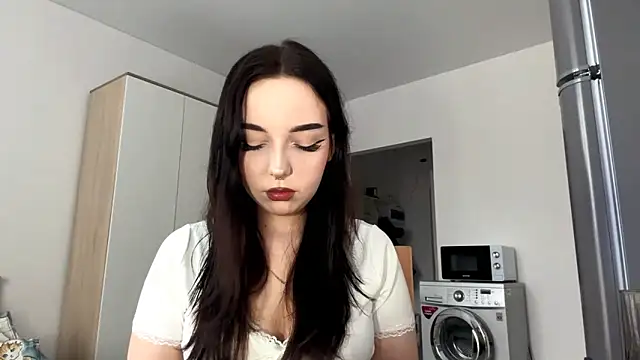 WhiteNoiseJoy online show from 12.19.25