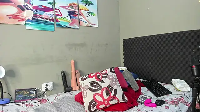 Shadia Squirt online show from 11.20.25