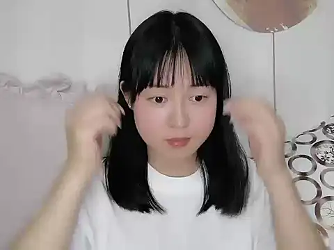 Snapshot of Cheri99 chatting on 12.01.25 Cheri99 online show from 12.01.25