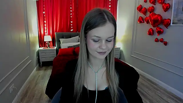 Snapshot of MidnighteAura chatting on 02.19.26 MidnighteAura online show from 02.19.26