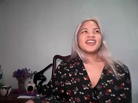 Tina Slick online show from 05.29.26