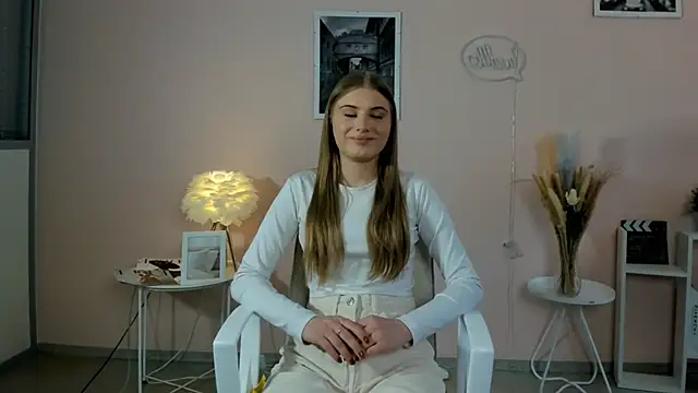 BobbyeEwell online show from 12.02.25