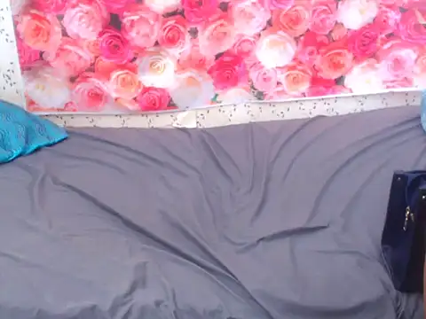 Bootyylicious online show from 02.05.26