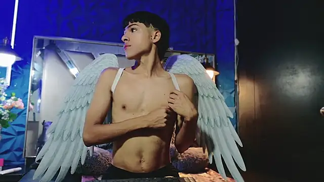 StormLuxX online show from 12.14.25