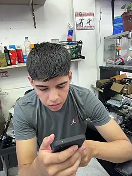 Johan stick online show from 12.16.25