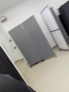 Snapshot of Maira-11 chatting on 12.16.25 Maira-11 online show from 12.16.25