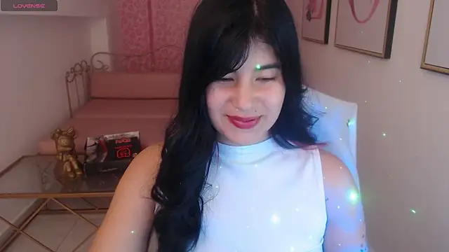 Nina harpper  online show from 02.17.26