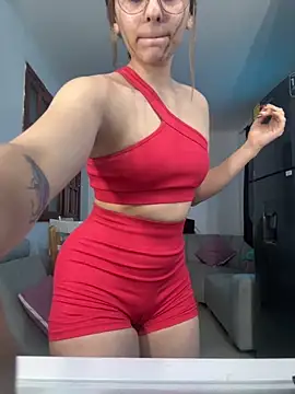 MollyZanderbond online show from 12.02.25