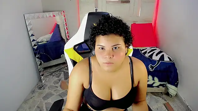 Baileyy  online show from 12.04.25