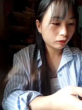 Snapshot of Maiphu34 chatting on 05.16.26 Maiphu34 online show from 05.16.26