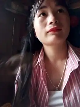 Snapshot of Maiphu34 chatting on 05.23.26 Maiphu34 online show from 05.23.26