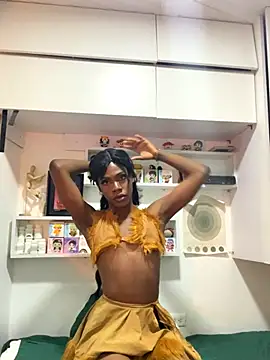 KEIKEI o online show from 12.02.25