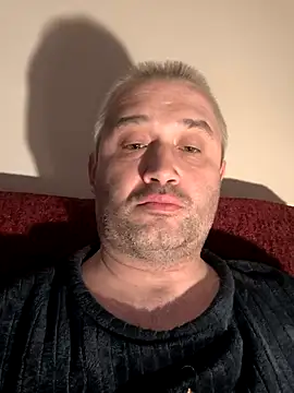 Olomoucak1982 online show from 03.31.26