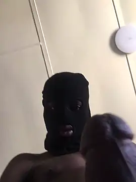 Pound5King online show from 04.10.26