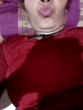 Snapshot of Karisma_ji chatting on 06.12.26 Karisma ji online show from 06.12.26