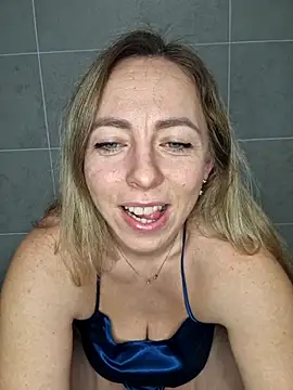 Snapshot of sole28 chatting on 01.05.26 sole28 online show from 01.05.26