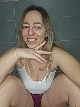 Snapshot of sole28 chatting on 02.03.26 sole28 online show from 02.03.26