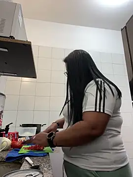 Carameloswing1 online show from 12.21.25