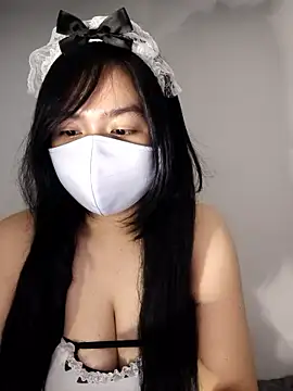 Miky Lyn online show from 01.08.26