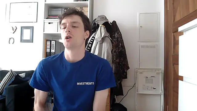 MindlyXXX online show from 10.02.25