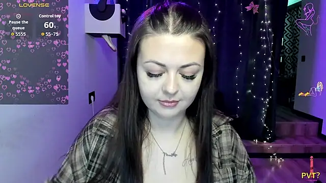 MonicaMoonly online show from 03.02.26