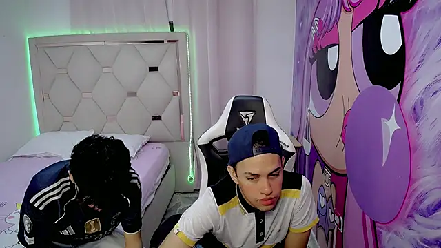 THE VIPS TWINK online show from 12.03.25