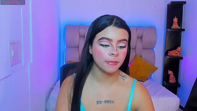 DakottaHilton online show from 12.04.25