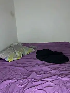 Jennmyller  online show from 04.16.26