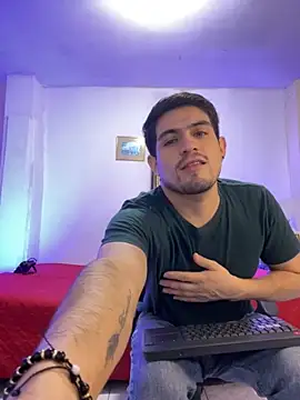 williamsmiiths16 online show from 03.03.26