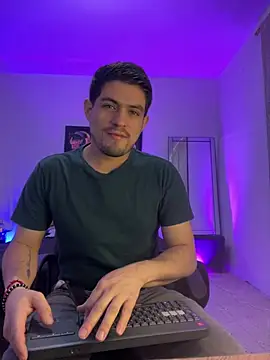 williamsmiiths16 online show from 05.15.26