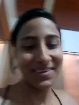 Vera Luna  online show from 02.25.26