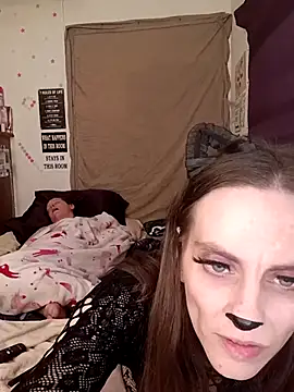 Snapshot of snowbird1117 chatting on 02.16.26 snowbird1117 online show from 02.16.26