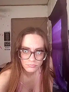 Snapshot of snowbird1117 chatting on 02.17.26 snowbird1117 online show from 02.17.26