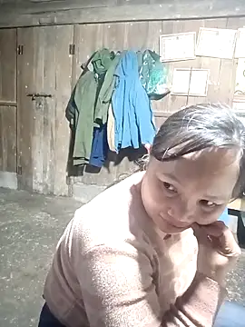 ava-dellght online show from 02.23.26