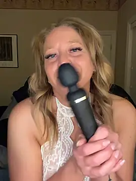 MissyLovelace online show from 04.09.26