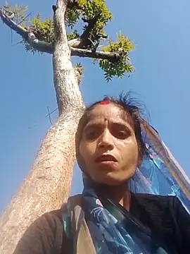 Snapshot of rashi_73 chatting on 12.18.25 rashi 73 online show from 12.18.25