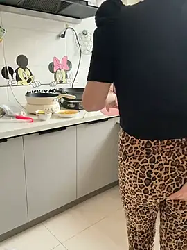 luckybaby666999 online show from 04.06.26