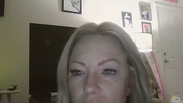 sinfulsara online show from 12.04.25