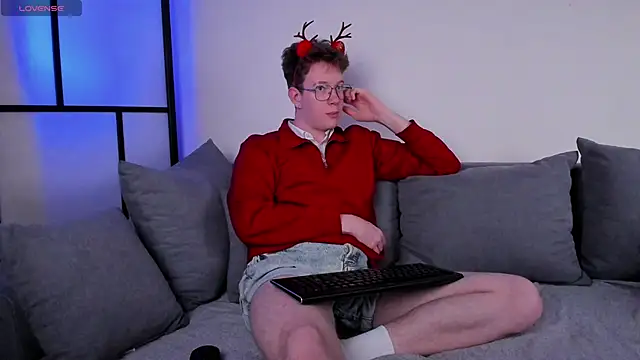 Teddy Parkers online show from 12.03.25