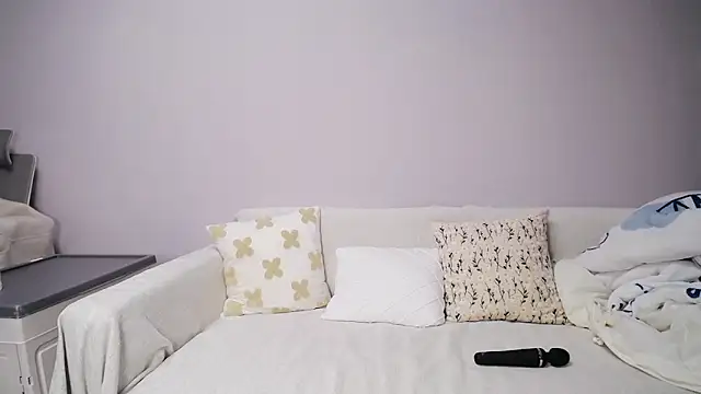 Suotomeai online show from 02.12.26