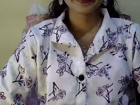 Snapshot of Shab_M chatting on 05.07.26 Shab M online show from 05.07.26