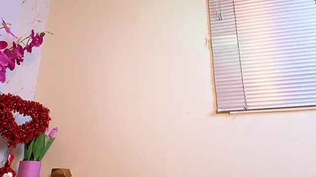 Snapshot of AfroditaWild chatting on 02.15.26 AfroditaWild online show from 02.15.26