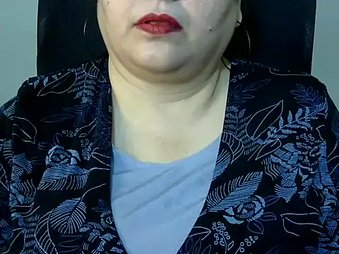 Snapshot of Soniya_Sha chatting on 02.06.26 Soniya Sha online show from 02.06.26