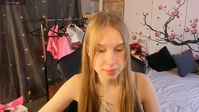 Katy Midocalm online show from 12.21.25