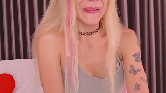 betty xoxoo online show from 07.14.26