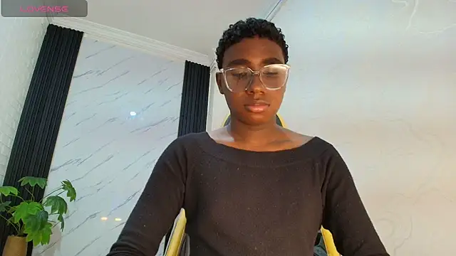 teylor lovee online show from 02.12.26