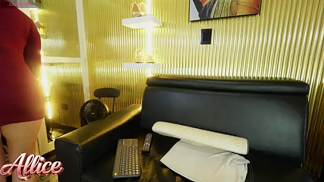 Allice mommy online show from 01.16.26