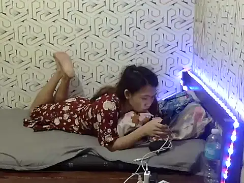 Snapshot of luna_love_bitex chatting on 04.14.26 luna love bitex online show from 04.14.26