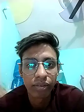 bottomnoida online show from 12.04.25