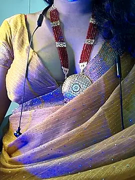 Snapshot of Preeti345 chatting on 07.24.26 Preeti345 online show from 07.24.26